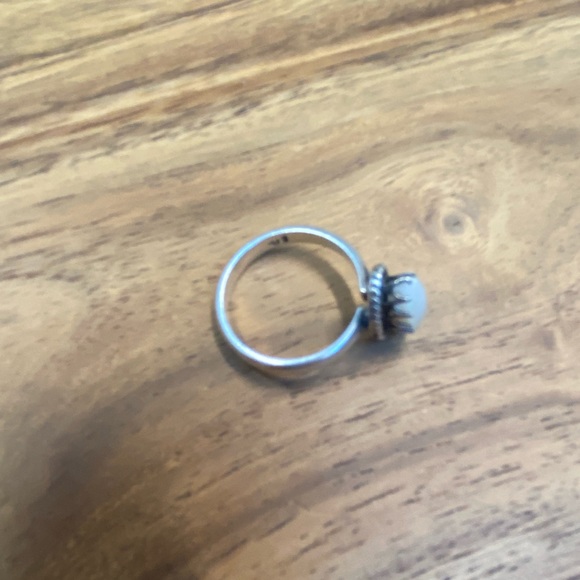 Pearl and sterling silver ring - Picture 4 of 9